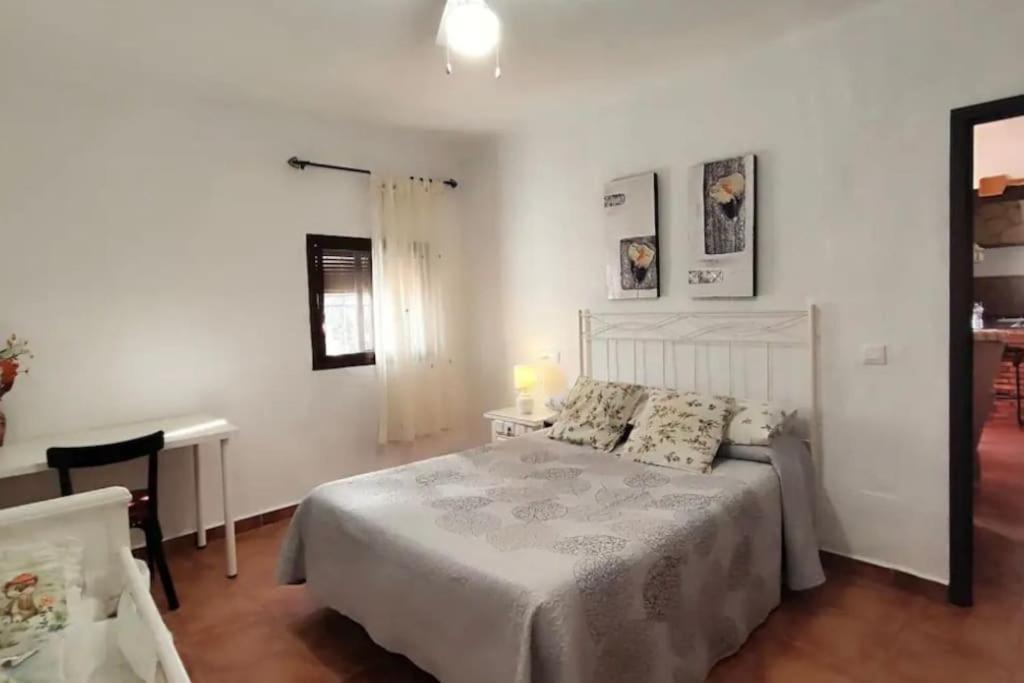 Willa Casa La Roca El Gastor Zewnętrze zdjęcie